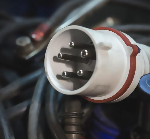 XLPE (交聯(lián)聚乙烯)高壓直流電纜