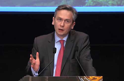 力拓倫敦營銷團隊遷至法國 CEO:與英國脫歐無關